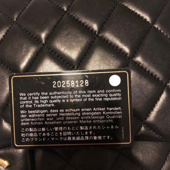 Chanel lambskin quilted  black maxi single flap bag - Picture 4 of 5